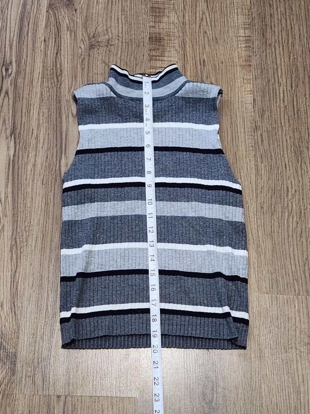 Rue21 sleeveless ribbed